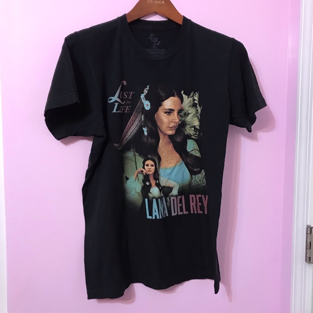 Lana Del Rey Lust for Life Concert LA to the Moon Tour Graphic Tee Medium